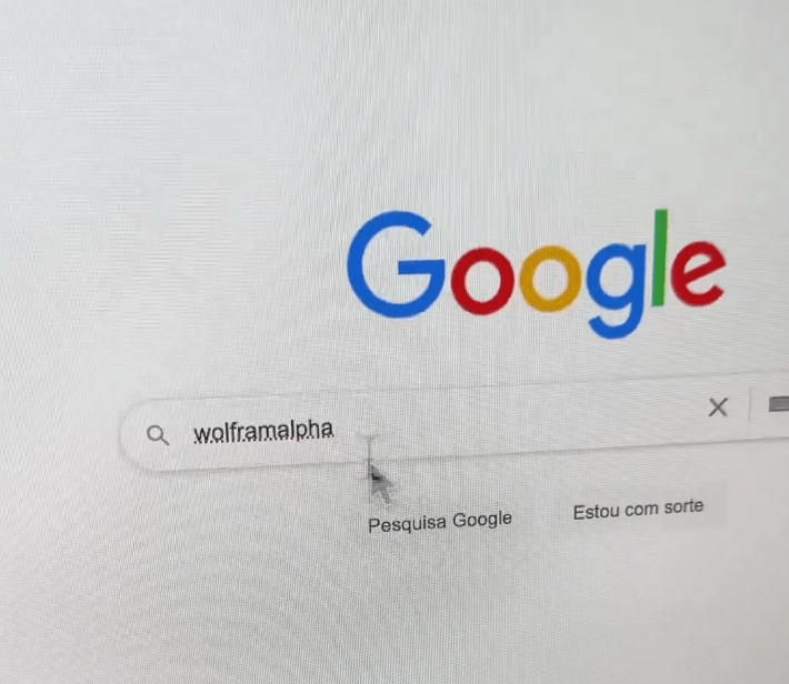 Procure no Google por Wolfram Alpha